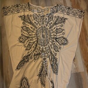 Elegant Black and Cream Women's Tunic